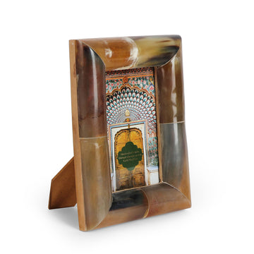 Curved Horn Wrap Photo Frame