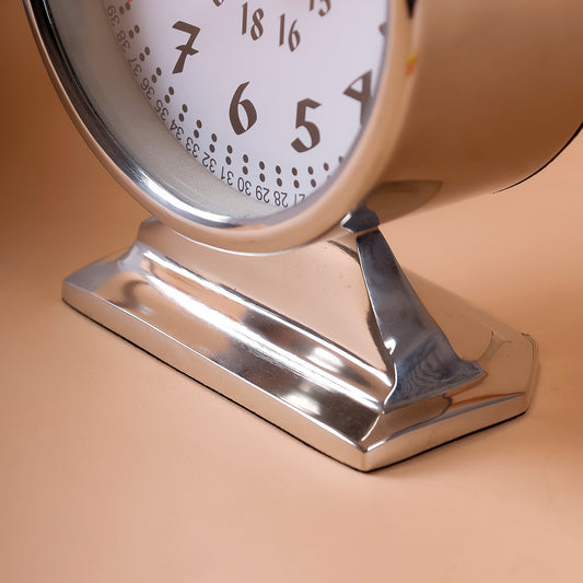 Silver Pocket-Style Table Clock with Black Back | Retro Desk & Mantel Decor