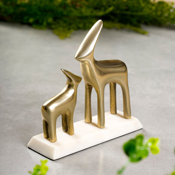 Marble & Metal Deer Sculpture – Minimalist Table Decor Accent